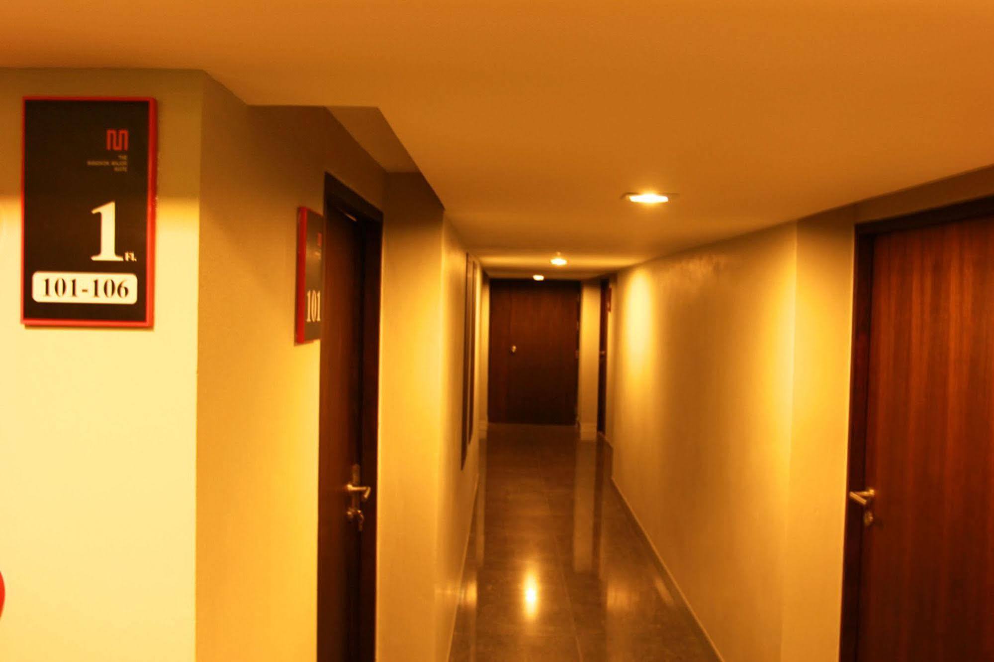 The Bangkok Major Suite Exterior photo